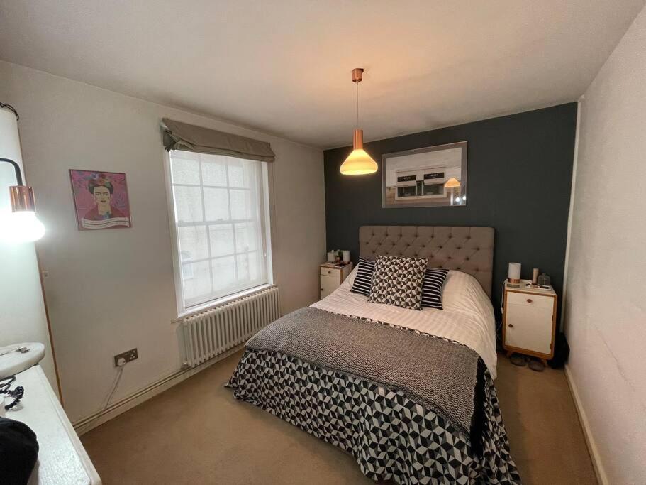 Gorgeous 2 Bedroom Apartment Edge Of Cabot Circus Бристоль Екстер'єр фото