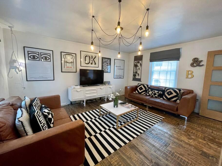 Gorgeous 2 Bedroom Apartment Edge Of Cabot Circus Бристоль Екстер'єр фото