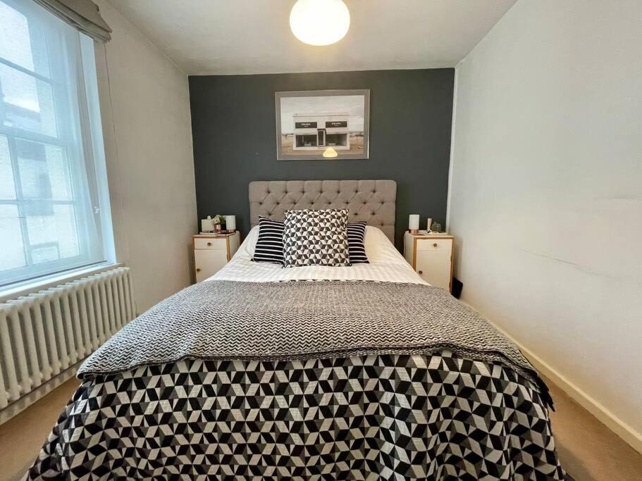 Gorgeous 2 Bedroom Apartment Edge Of Cabot Circus Бристоль Екстер'єр фото