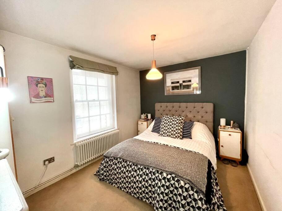 Gorgeous 2 Bedroom Apartment Edge Of Cabot Circus Бристоль Екстер'єр фото