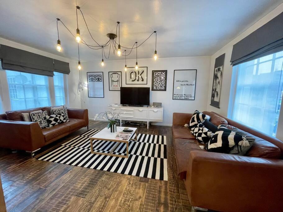 Gorgeous 2 Bedroom Apartment Edge Of Cabot Circus Бристоль Екстер'єр фото